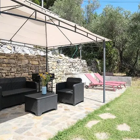 Alojamento de Acomodação e Pequeno-almoço San Pietro Porto Venere